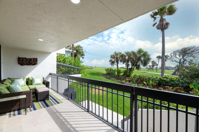 2335 S Ocean Boulevard 19e, Palm Beach, FL 33480