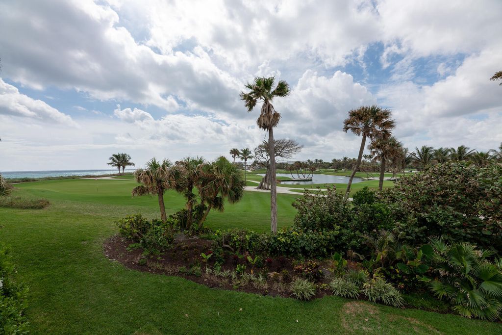 2335 S Ocean Boulevard 19e, Palm Beach, FL 33480