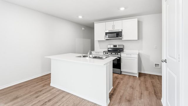 3314 Twilight Trail, Talty, TX 75126