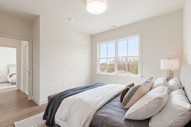 8 Common Court, Lexington, MA 02421