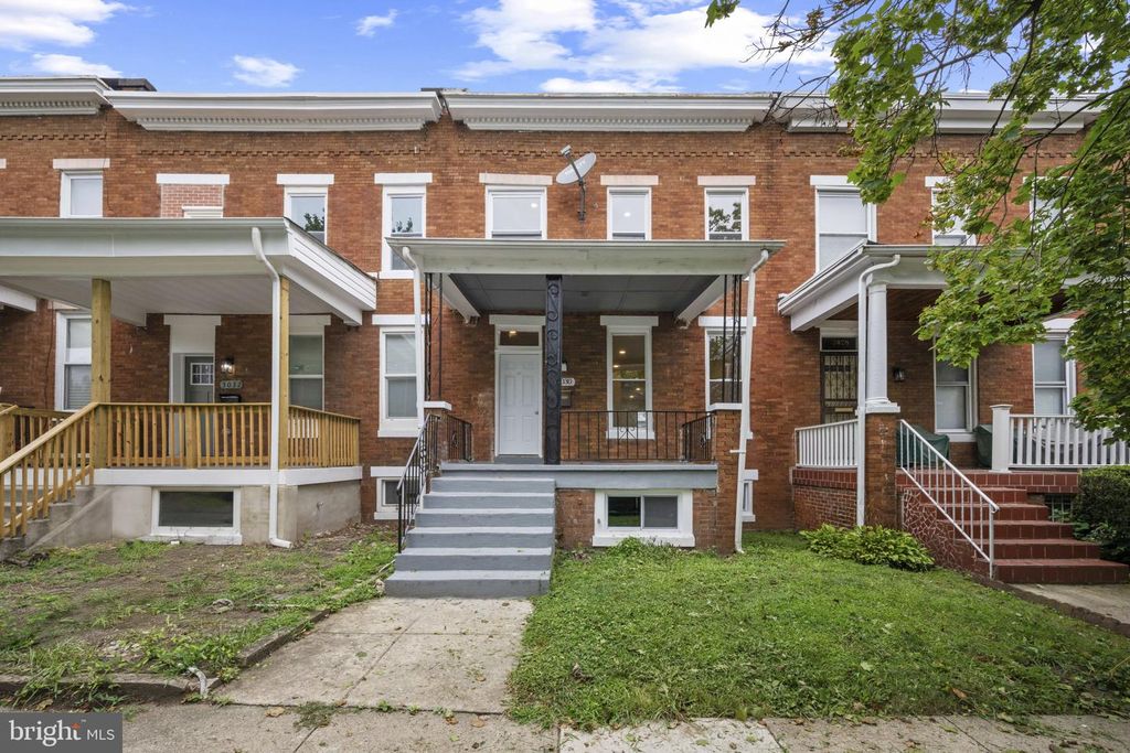 3030 WINDSOR AVE, Baltimore, MD 21216