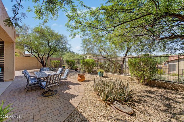 8356 W STAGHORN Road, Peoria, AZ 85383