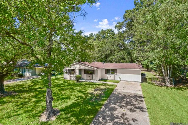 9247 Corlett Dr, Baton Rouge, LA 70811