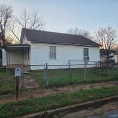 3702 Fairview Street SW, Huntsville, AL 35805