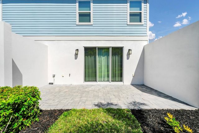 743 DRIVING RANGE COURT, Reunion, FL 34747