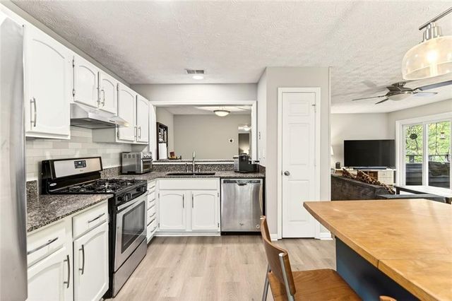 1337 N Crossing, Atlanta, GA 30329