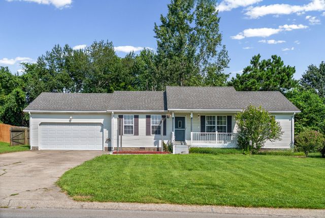 239 Golden Pond Ave, Oak Grove, KY 42262