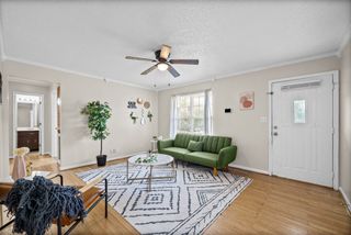 239 Golden Pond Ave, Oak Grove, KY 42262