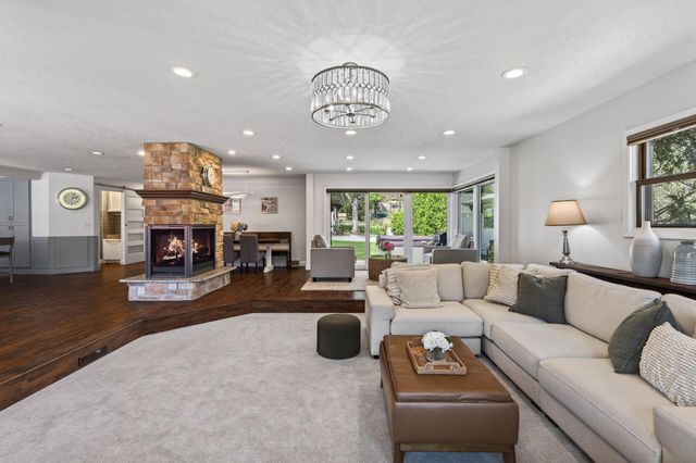 520 W Minnehaha Parkway, Minneapolis, MN 55419