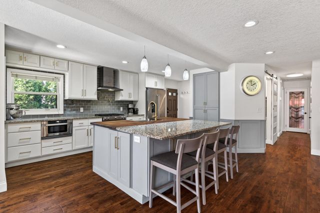 520 W Minnehaha Parkway, Minneapolis, MN 55419