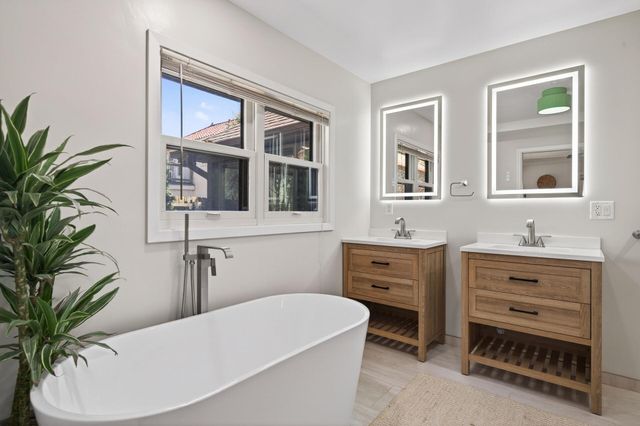 520 W Minnehaha Parkway, Minneapolis, MN 55419