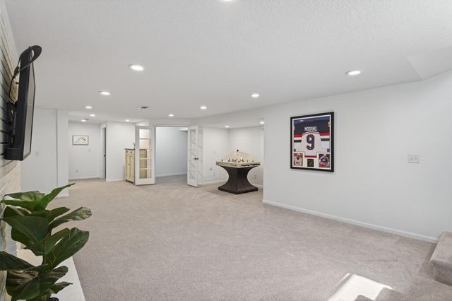 520 W Minnehaha Parkway, Minneapolis, MN 55419
