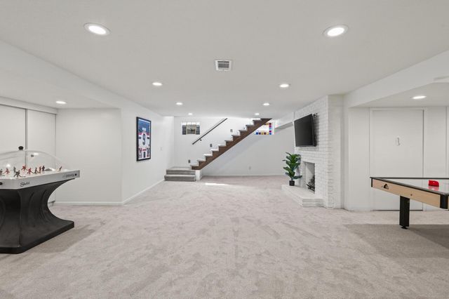 520 W Minnehaha Parkway, Minneapolis, MN 55419
