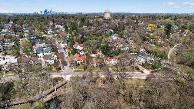 520 W Minnehaha Parkway, Minneapolis, MN 55419