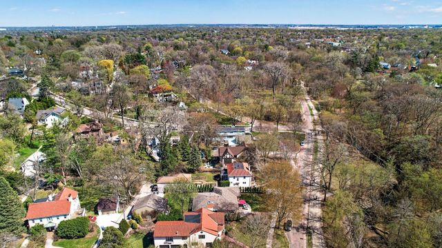 520 W Minnehaha Parkway, Minneapolis, MN 55419