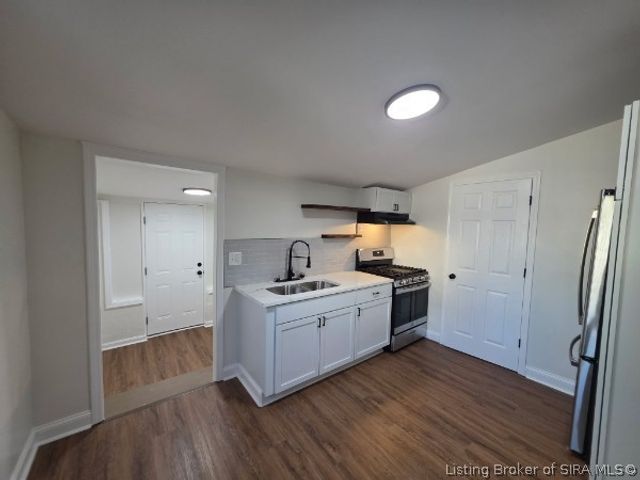 1738 Shelby Street, New Albany, IN 47150