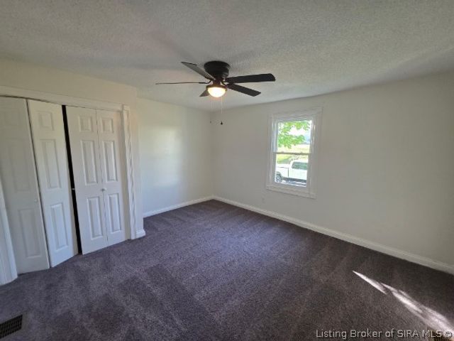 1738 Shelby Street, New Albany, IN 47150