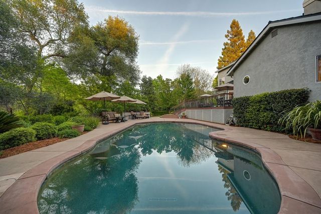 2394 Loch Way, El Dorado Hills, CA 95762