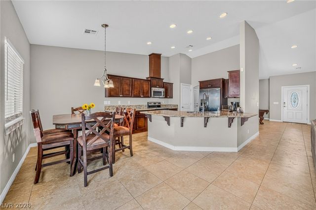 3040 South Spy Glass Avenue, Pahrump, NV 89048