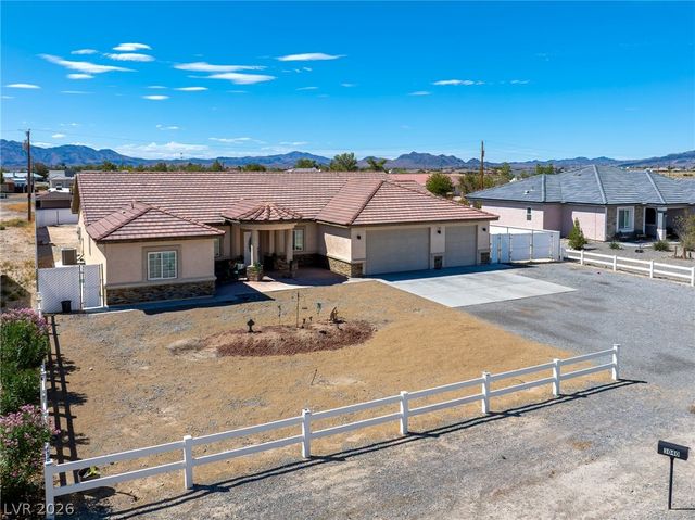 3040 South Spy Glass Avenue, Pahrump, NV 89048