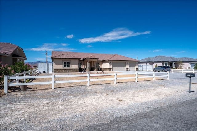 3040 South Spy Glass Avenue, Pahrump, NV 89048