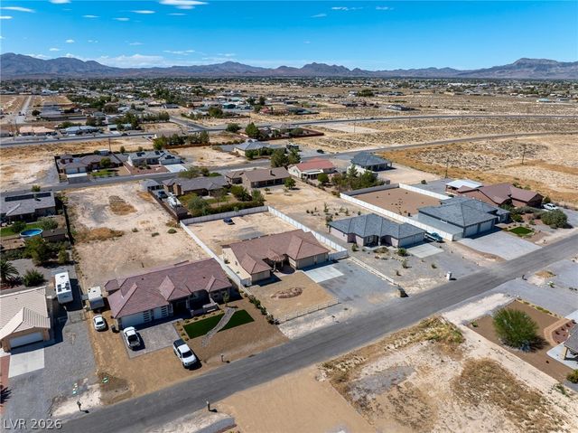 3040 South Spy Glass Avenue, Pahrump, NV 89048