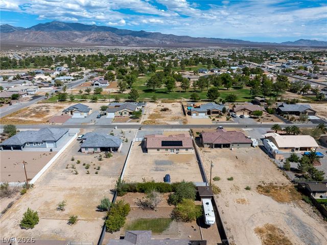3040 South Spy Glass Avenue, Pahrump, NV 89048