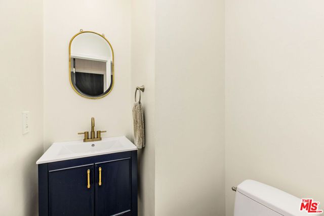 8025 Redlands Street 13, Playa Del Rey (los Angeles), CA 90293