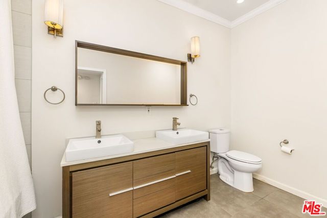 8025 Redlands Street 13, Playa Del Rey (los Angeles), CA 90293