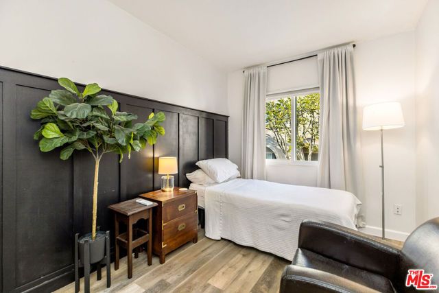 8025 Redlands Street 13, Playa Del Rey (los Angeles), CA 90293