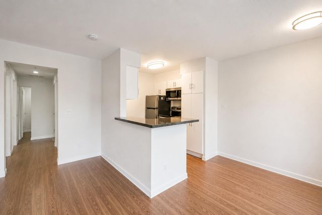 2207 Leon ST 104, Austin, TX 78705