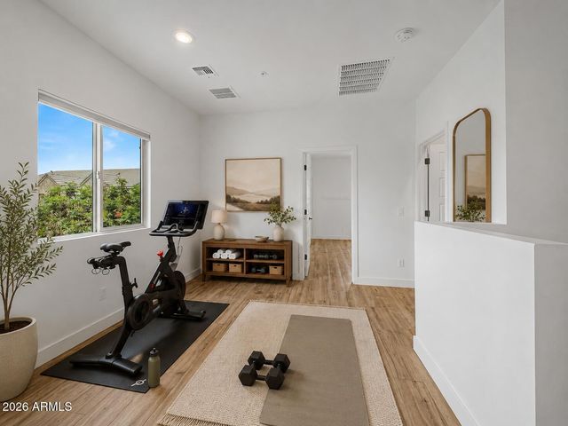 2275 W HARMONT Drive, Phoenix, AZ 85021