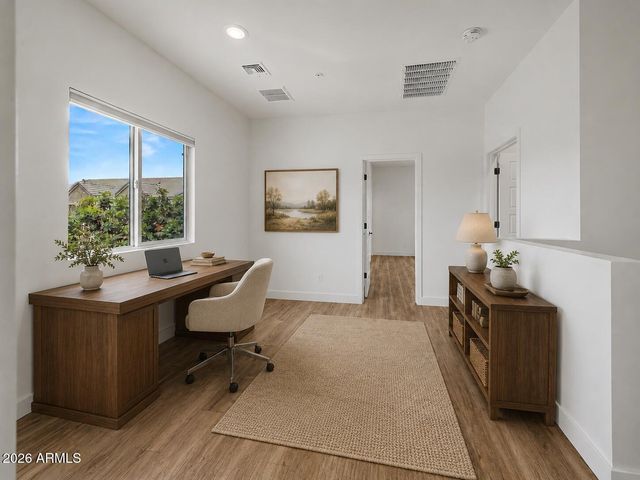 2275 W HARMONT Drive, Phoenix, AZ 85021