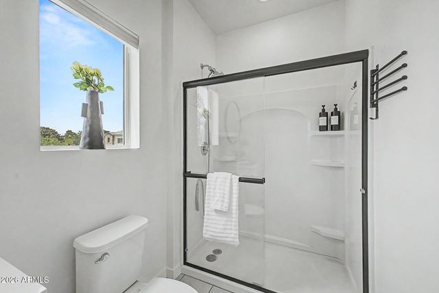 2275 W HARMONT Drive, Phoenix, AZ 85021