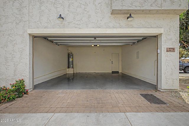2275 W HARMONT Drive, Phoenix, AZ 85021