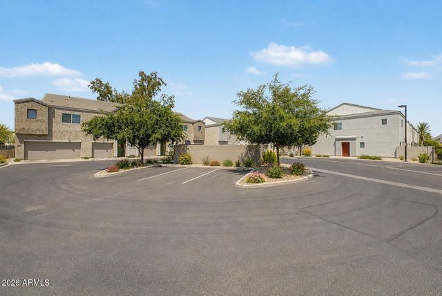 2275 W HARMONT Drive, Phoenix, AZ 85021