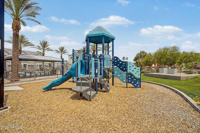 2275 W HARMONT Drive, Phoenix, AZ 85021