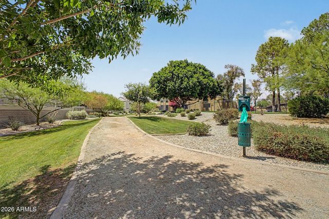 2275 W HARMONT Drive, Phoenix, AZ 85021