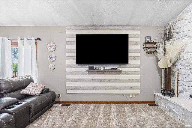7 Concord Place, Lafayette, IN 47909