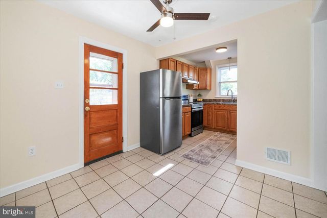 1014 FOULK RD, Wilmington, DE 19803
