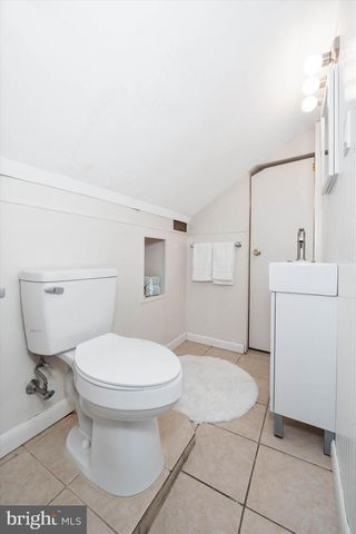 1014 FOULK RD, Wilmington, DE 19803