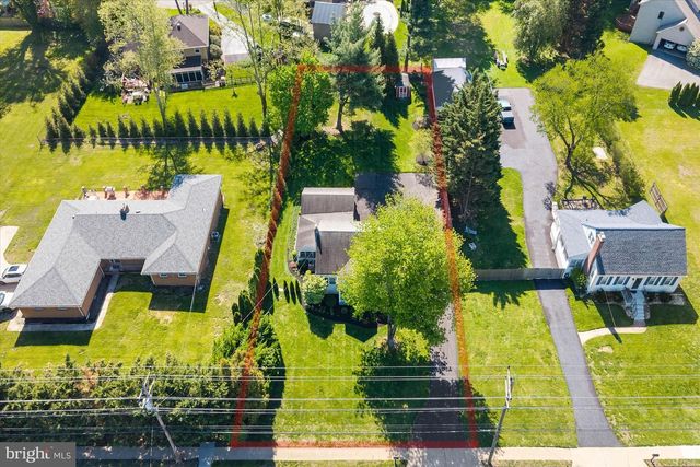 1014 FOULK RD, Wilmington, DE 19803