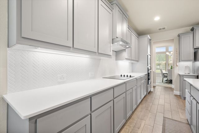 6037 Kansas Trail, Midlothian, TX 76065