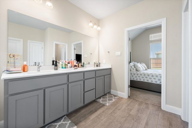 6037 Kansas Trail, Midlothian, TX 76065