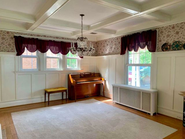 108 Manor Lane, Fort Thomas, KY 41075