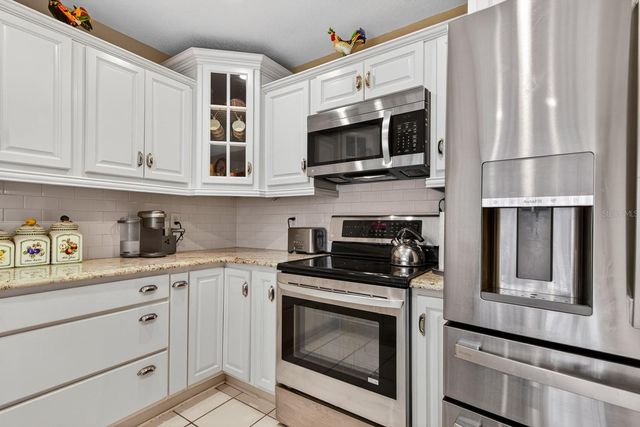 2728 BENTLEY DRIVE, Palm Harbor, FL 34684