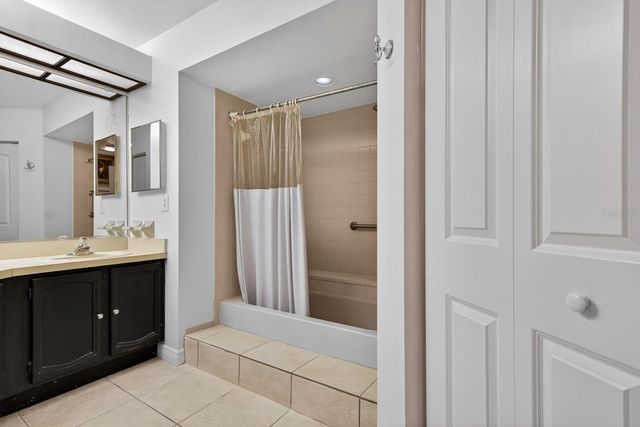 2728 BENTLEY DRIVE, Palm Harbor, FL 34684
