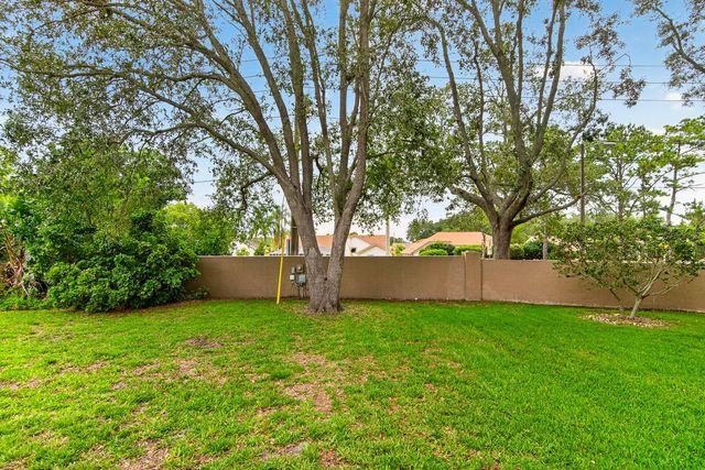 2728 BENTLEY DRIVE, Palm Harbor, FL 34684