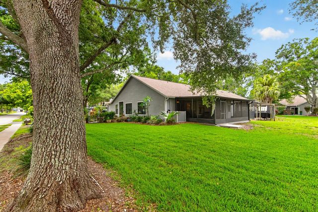2728 BENTLEY DRIVE, Palm Harbor, FL 34684