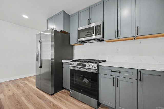 1979 San Pablo Dr, San Marcos, CA 92078